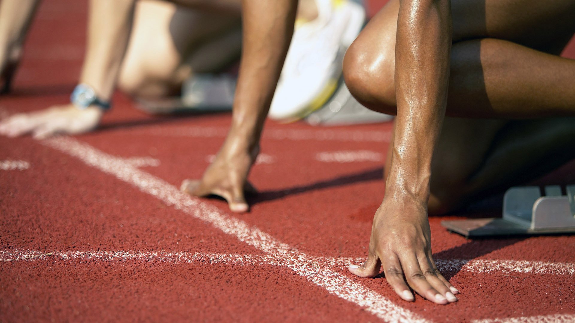 篮球运动员竞技状态实时监测及训练调整系统设计,篮球运动员系统训练方案