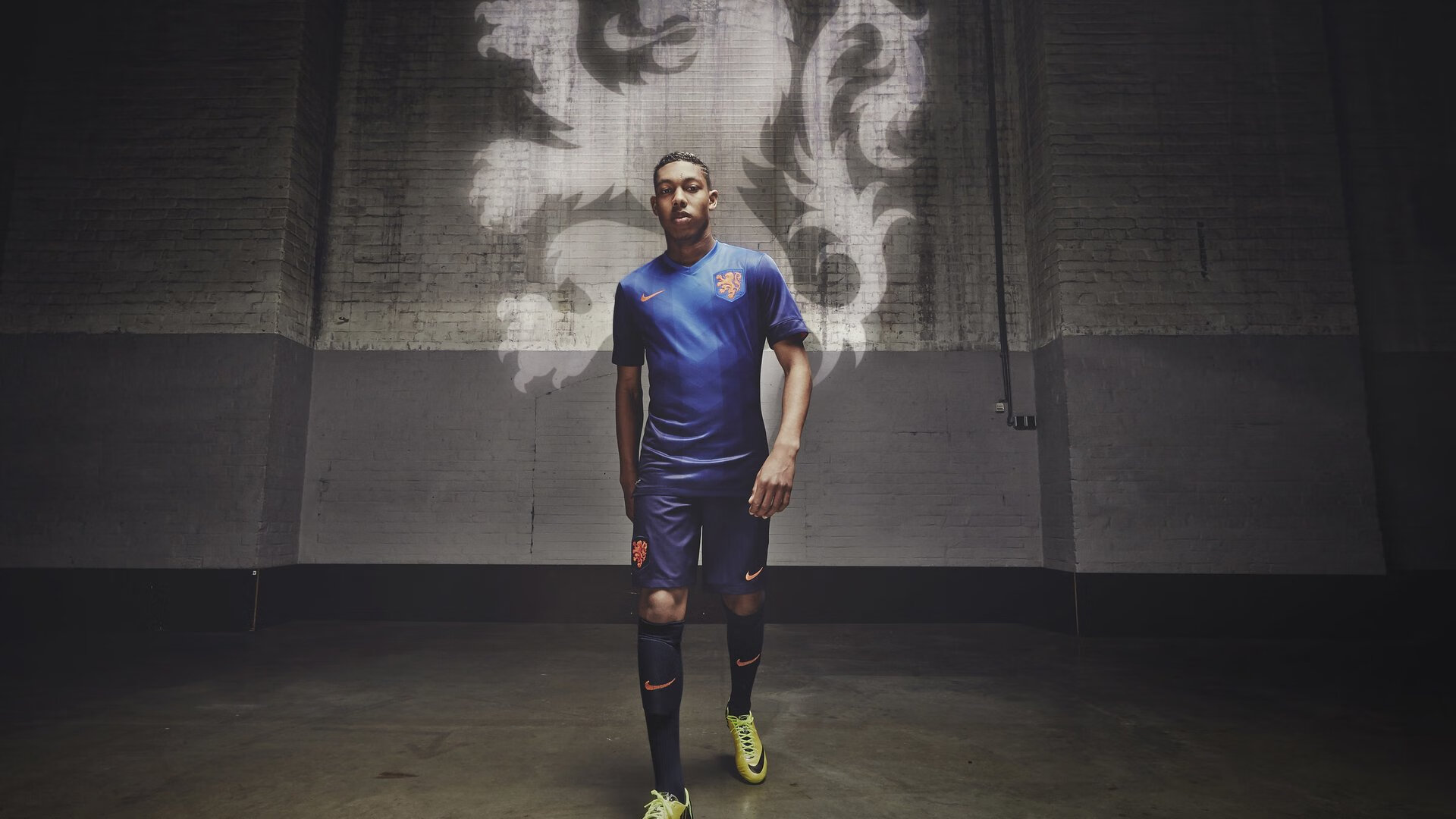 Kolo Muani梅开二度助尤文痛宰阿尔艾因5‑0